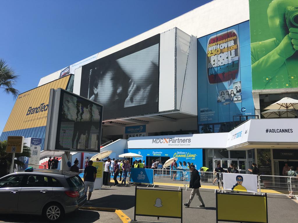 Appartement Cannes Sur Croisette Exteriör bild